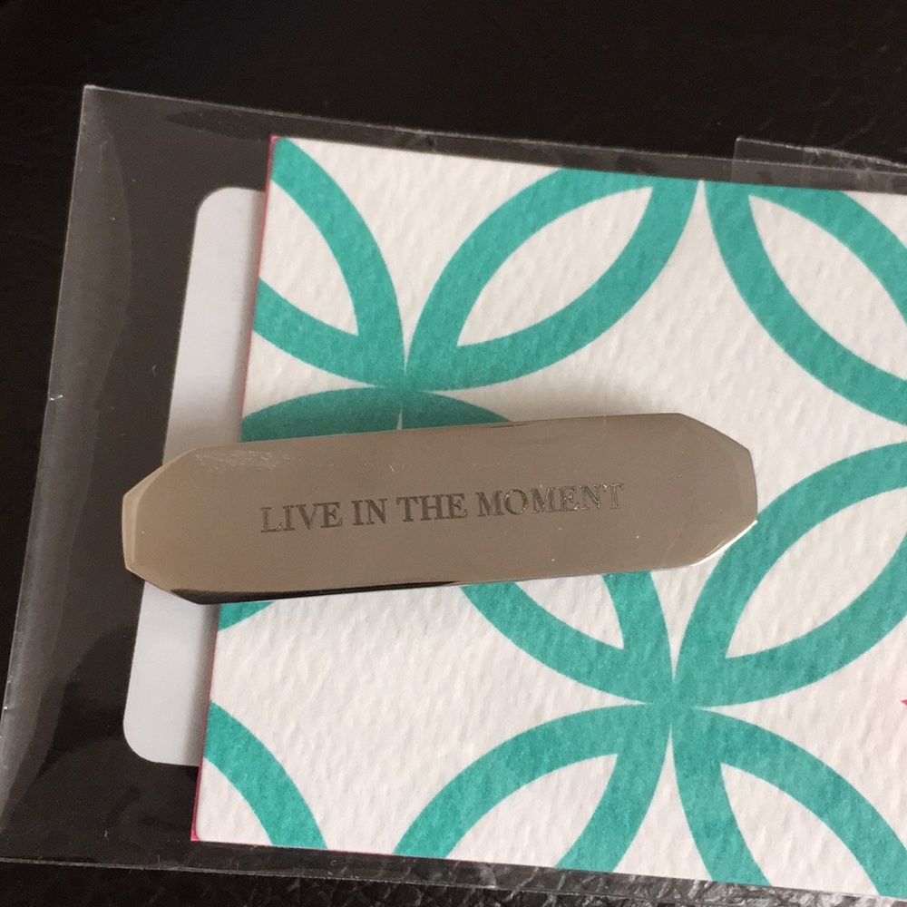 Origami Owl Silver Wrap Bracelet Slider Plate "Live in the Moment" New